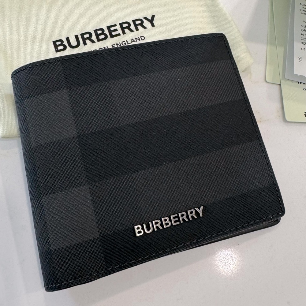 Burberry Reg CC Bill8 Wallet
